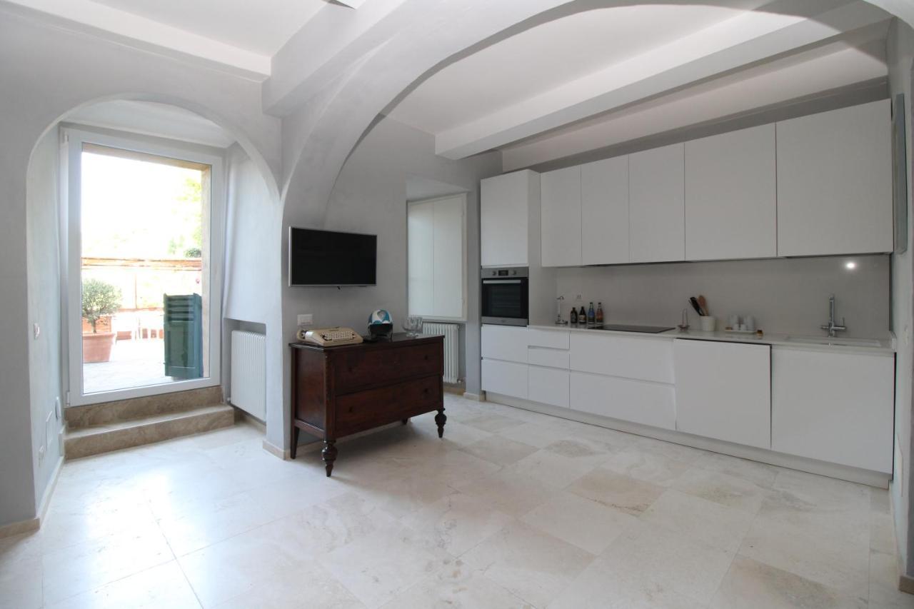 The House Of The Film Apartment Siena Luaran gambar