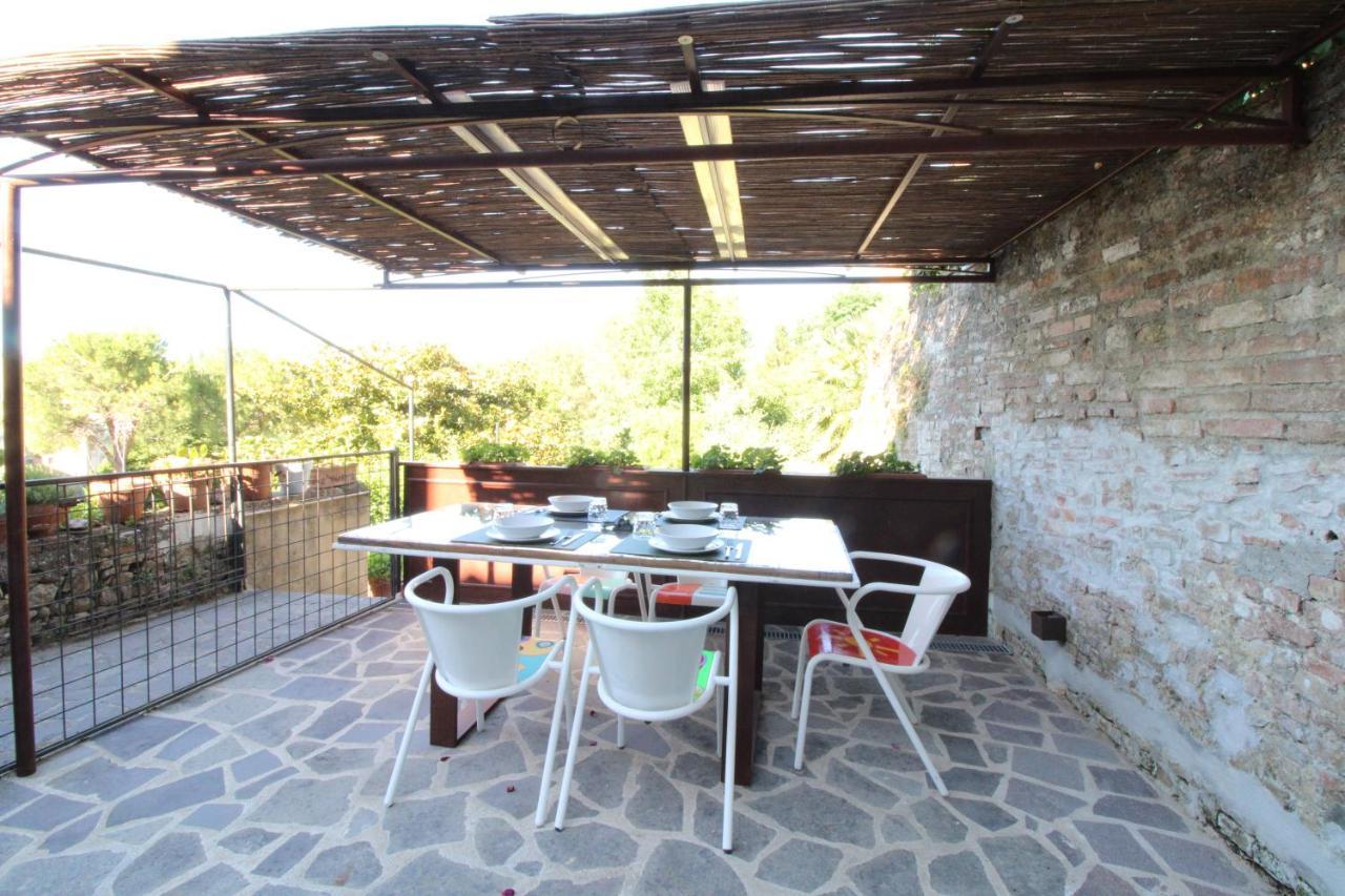 The House Of The Film Apartment Siena Luaran gambar